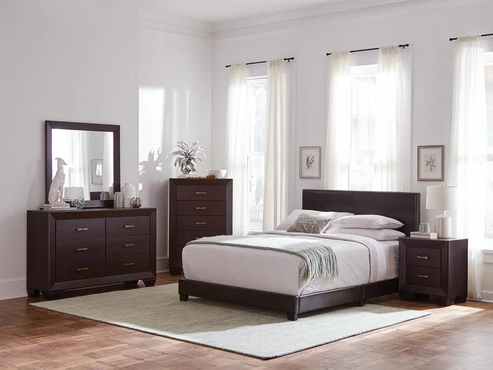 Dorian 5-piece Queen Bedroom Set Brown and Dark Cocoa